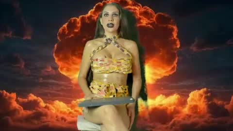 Snapshot of mara_lore chatting on July 10, 2026, 9:50 pm Mara online show from July 10, 2026, 9:50 pm