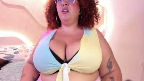 Snapshot of maraasweet chatting on July 16, 2026, 7:31 pm Mrs. Sweet online show from July 16, 2026, 7:31 pm