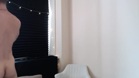 marc_solo online show from June 14, 2026, 7:21 am