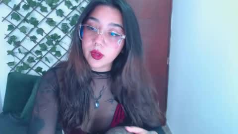 Marcela  online show from October 21, 2025, 6:41 pm