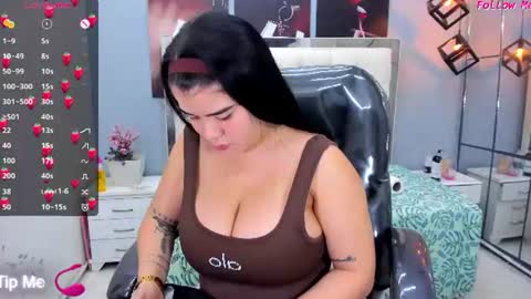 Snapshot of marcella_hill chatting on June 28, 2026, 5:41 pm Marcella Hill online show from June 28, 2026, 5:41 pm