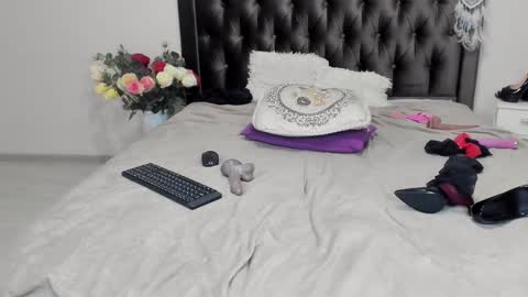 Snapshot of marciacolins chatting on February 19, 2025, 1:29 am Marcia online show from February 19, 2025, 1:29 am