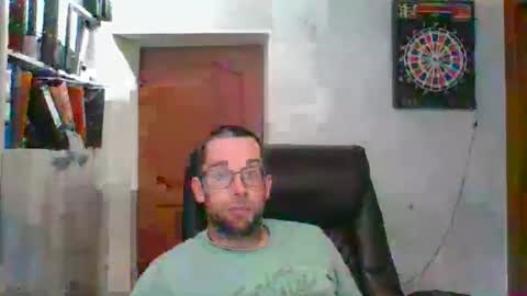 Snapshot of marcjemp chatting on May 20, 2026, 12:11 pm marcjemp online show from May 20, 2026, 12:11 pm