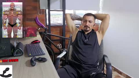 Snapshot of marckmuscle chatting on July 8, 2026, 10:47 pm Marck Independent model online show from July 8, 2026, 10:47 pm