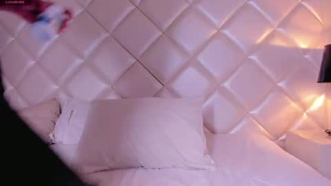 marco_deluxe online show from May 8, 2026, 11:37 am