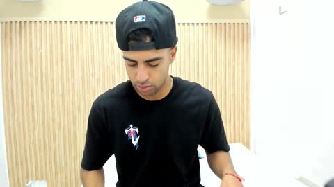 MARCO online show from November 18, 2025, 12:20 pm