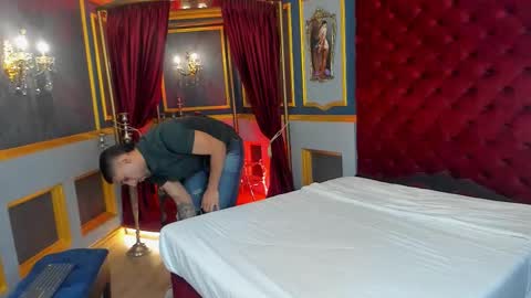 marcovitto online show from December 14, 2025, 11:48 am