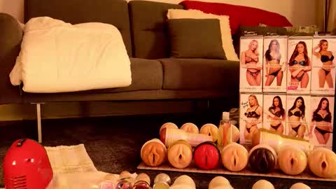 Marc online show from December 15, 2025, 11:14 am