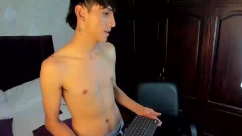 marcus_cartter online show from March 4, 2026, 9:43 pm