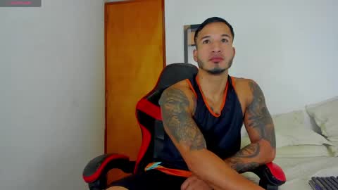 Snapshot of marcus_elrey chatting on May 8, 2026, 10:31 am marcus_elrey online show from May 8, 2026, 10:31 am