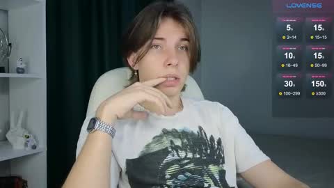 Snapshot of marcus_euphoria chatting on September 17, 2025, 9:38 pm Marcus online show from September 17, 2025, 9:38 pm