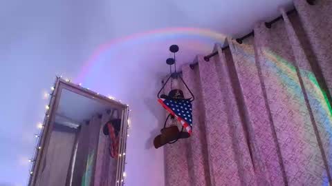 marcus_fire online show from November 18, 2025, 5:17 pm