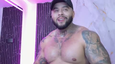 Snapshot of marcus_fit1 chatting on June 10, 2026, 1:17 am Marcus online show from June 10, 2026, 1:17 am