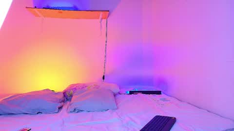 Marcus Hanks online show from November 6, 2025, 4:46 am