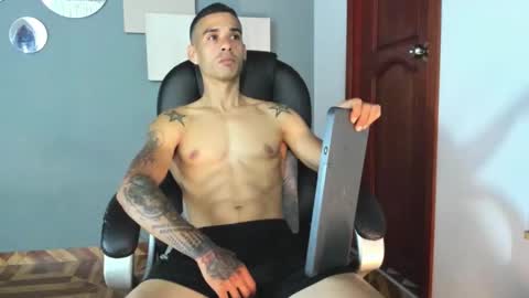 Snapshot of marcus_jax1 chatting on April 21, 2026, 2:51 am Marcus Jax1 online show from April 21, 2026, 2:51 am