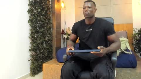Snapshot of marcusblack_ chatting on May 25, 2026, 11:38 am Marcusssss online show from May 25, 2026, 11:38 am