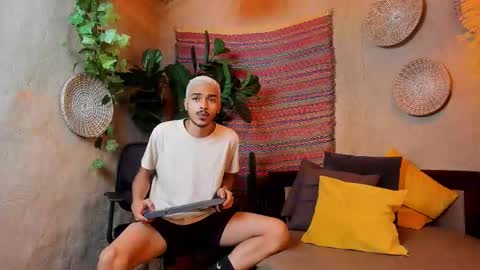 Marcus online show from September 28, 2025, 3:23 am