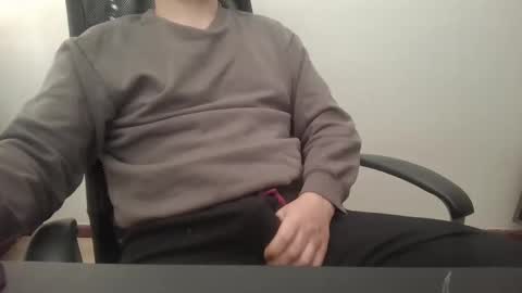 Snapshot of marekishere chatting on March 9, 2025, 1:48 pm marek online show from March 9, 2025, 1:48 pm