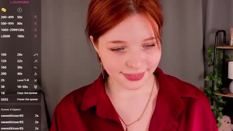 Snapshot of margaretrobinson_ chatting on April 13, 2026, 3:17 pm Maria online show from April 13, 2026, 3:17 pm