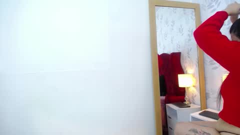 MargaretteCooper online show from November 28, 2025, 1:14 pm