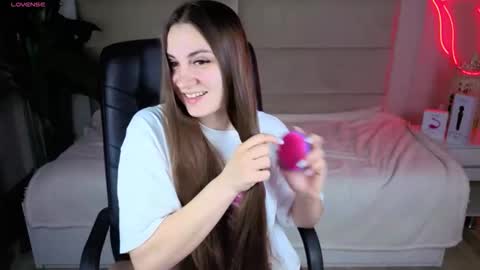 Margo online show from April 16, 2026, 2:34 am