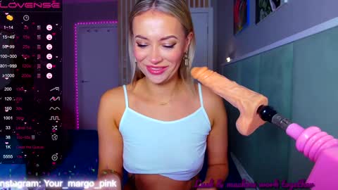 Snapshot of margohotty chatting on December 15, 2024, 4:40 am Margo for you   online show from December 15, 2024, 4:40 am