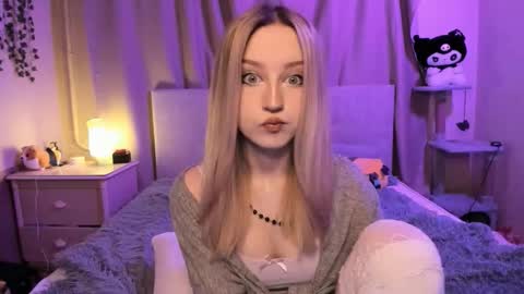 Margo online show from November 22, 2025, 7:35 pm