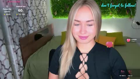 Snapshot of margosugar chatting on November 14, 2025, 6:45 am MargoSugar online show from November 14, 2025, 6:45 am