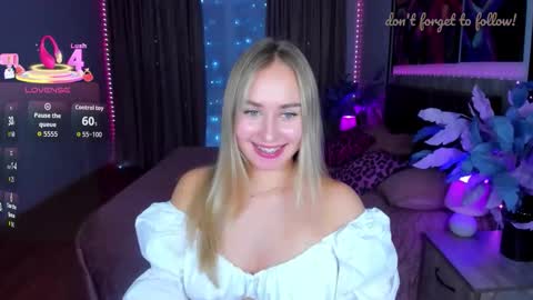 Snapshot of margosugar chatting on February 14, 2026, 4:37 pm MargoSugar online show from February 14, 2026, 4:37 pm