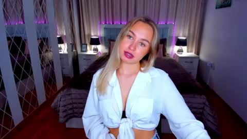 Snapshot of margosugar chatting on June 23, 2026, 11:08 am MargoSugar online show from June 23, 2026, 11:08 am