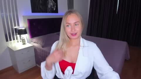 Snapshot of margosugar chatting on June 29, 2026, 5:35 am MargoSugar online show from June 29, 2026, 5:35 am