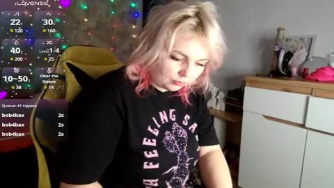 Mari online show from February 12, 2025, 9:31 am