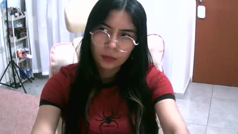 Snapshot of mari_lov3 chatting on March 19, 2026, 6:06 am mari_lov3 online show from March 19, 2026, 6:06 am