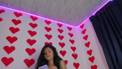 mari_mar69 online show from February 21, 2025, 9:32 pm