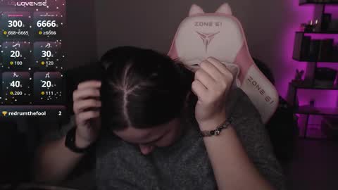 mari moore online show from October 19, 2025, 5:13 pm