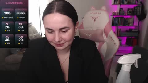 mari moore online show from March 16, 2026, 5:44 am