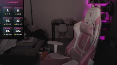 mari moore online show from March 18, 2026, 4:15 am