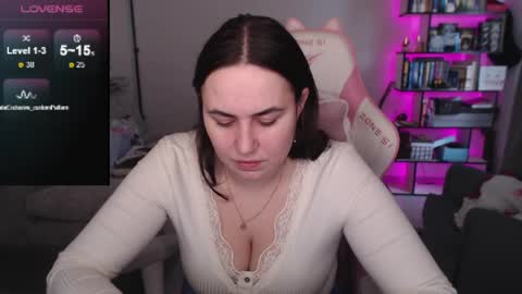 Snapshot of mari_moore7 chatting on April 24, 2026, 7:00 am mari moore online show from April 24, 2026, 7:00 am