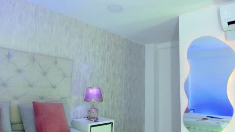 Maria Angel  online show from March 18, 2026, 4:15 am