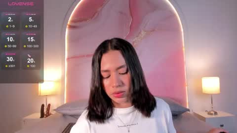 Snapshot of maria_gil chatting on June 5, 2026, 11:49 am Maria online show from June 5, 2026, 11:49 am