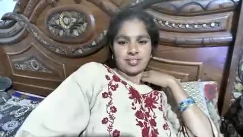 maria_khan803 online show from February 18, 2026, 11:01 pm