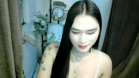 Marga online show from October 5, 2025, 1:04 am