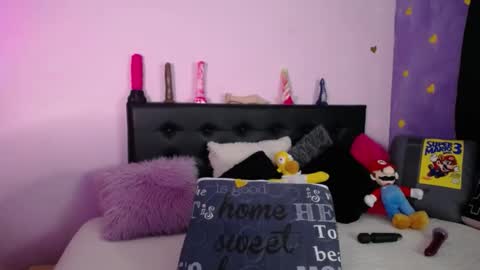 sofia online show from December 20, 2025, 7:10 pm