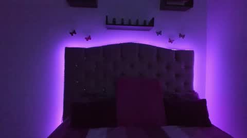  My name is Valentina  online show from October 5, 2025, 1:20 pm