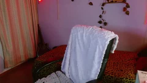 mariaajuana_ online show from October 12, 2025, 4:22 am