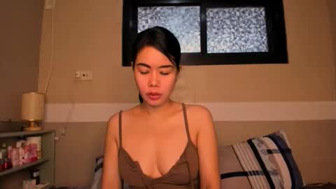 mariacarmi online show from April 15, 2026, 11:16 pm