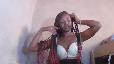 Snapshot of mariah586 chatting on September 18, 2025, 5:53 am Maria online show from September 18, 2025, 5:53 am