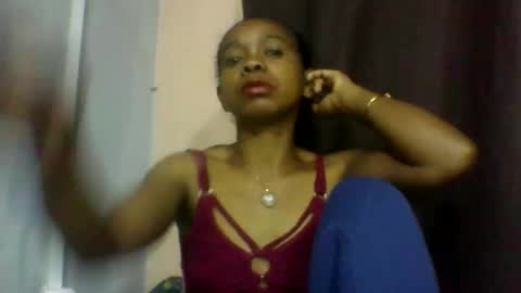Snapshot of mariah642217 chatting on May 13, 2026, 6:11 am mariah642217 online show from May 13, 2026, 6:11 am