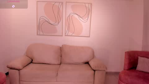 MARIA HERRERA  online show from November 28, 2025, 12:46 am