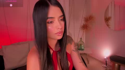 Snapshot of mariaherrera_ chatting on August 6, 2026, 10:00 pm MARIA HERRERA online show from August 6, 2026, 10:00 pm